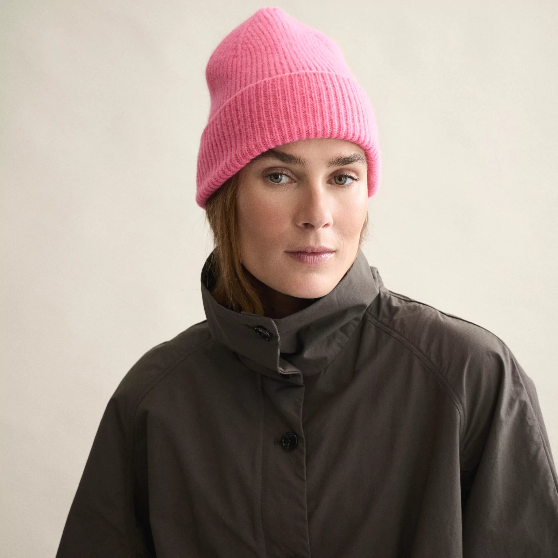 bea-023-beanie-bubblegum-2-1920x1920.webp