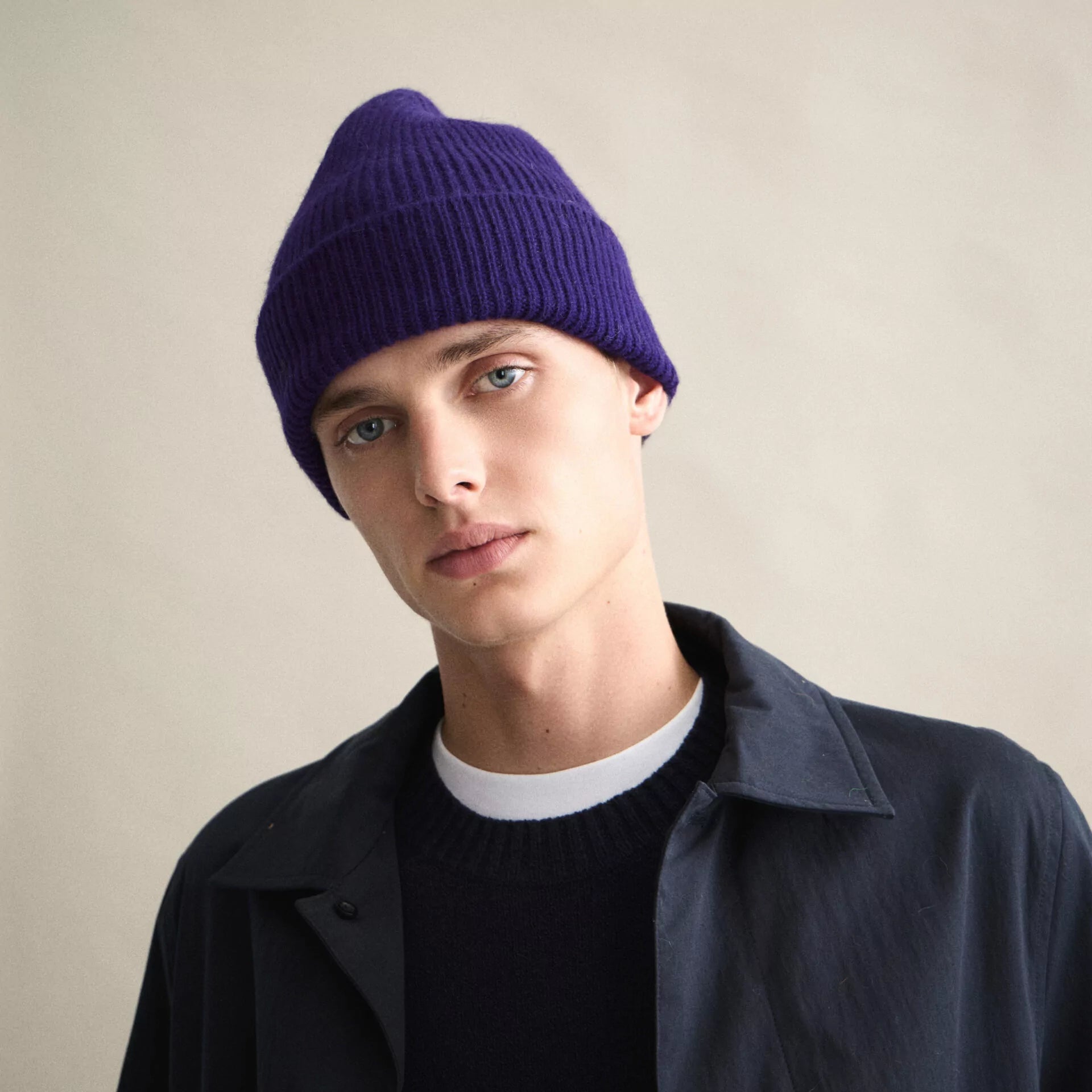 bea-027-beanie-indigo-3-1920x1920.webp