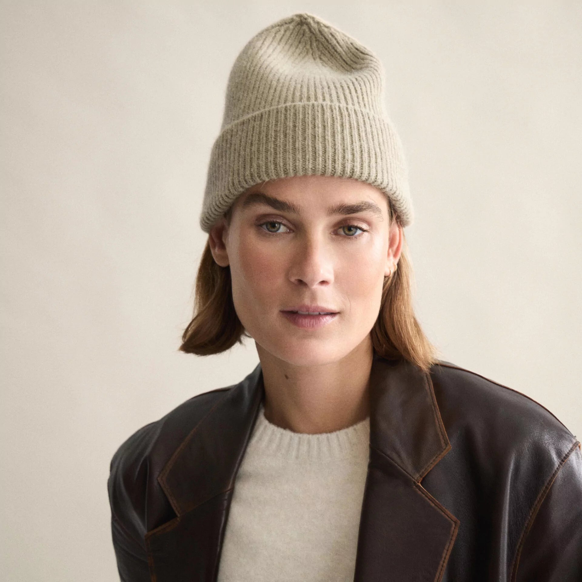 bea-062-beanie-clay-1-1920x1920.webp