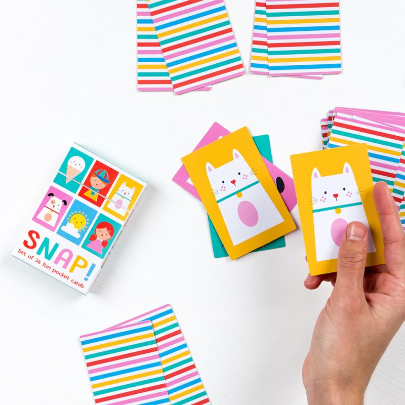 childrens-snap-cards-28532-lifestyle.jpg