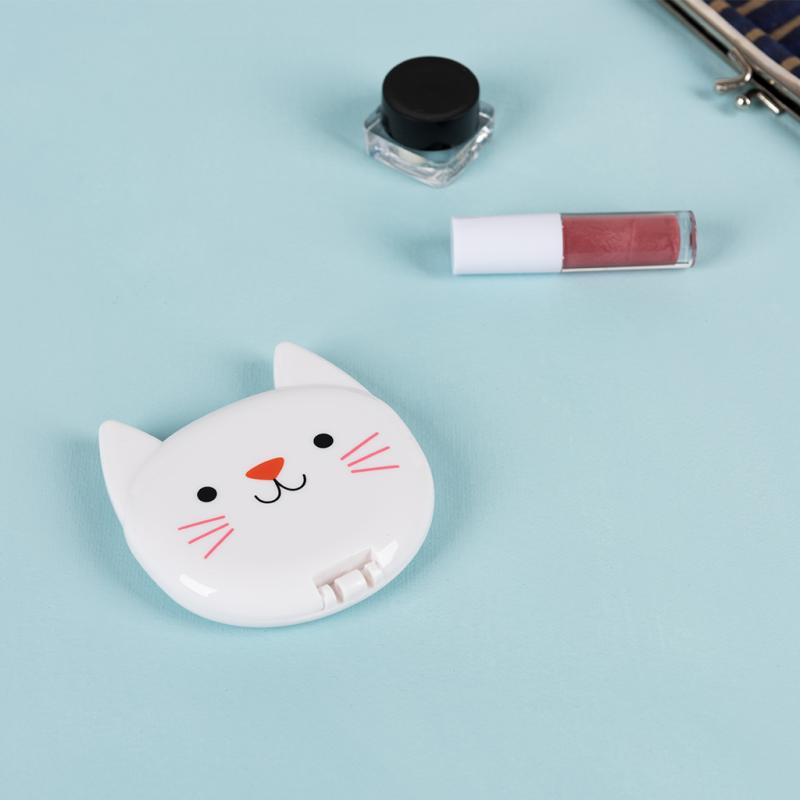 cookie-cat-pocket-mirror-28189-lifestyle.jpg