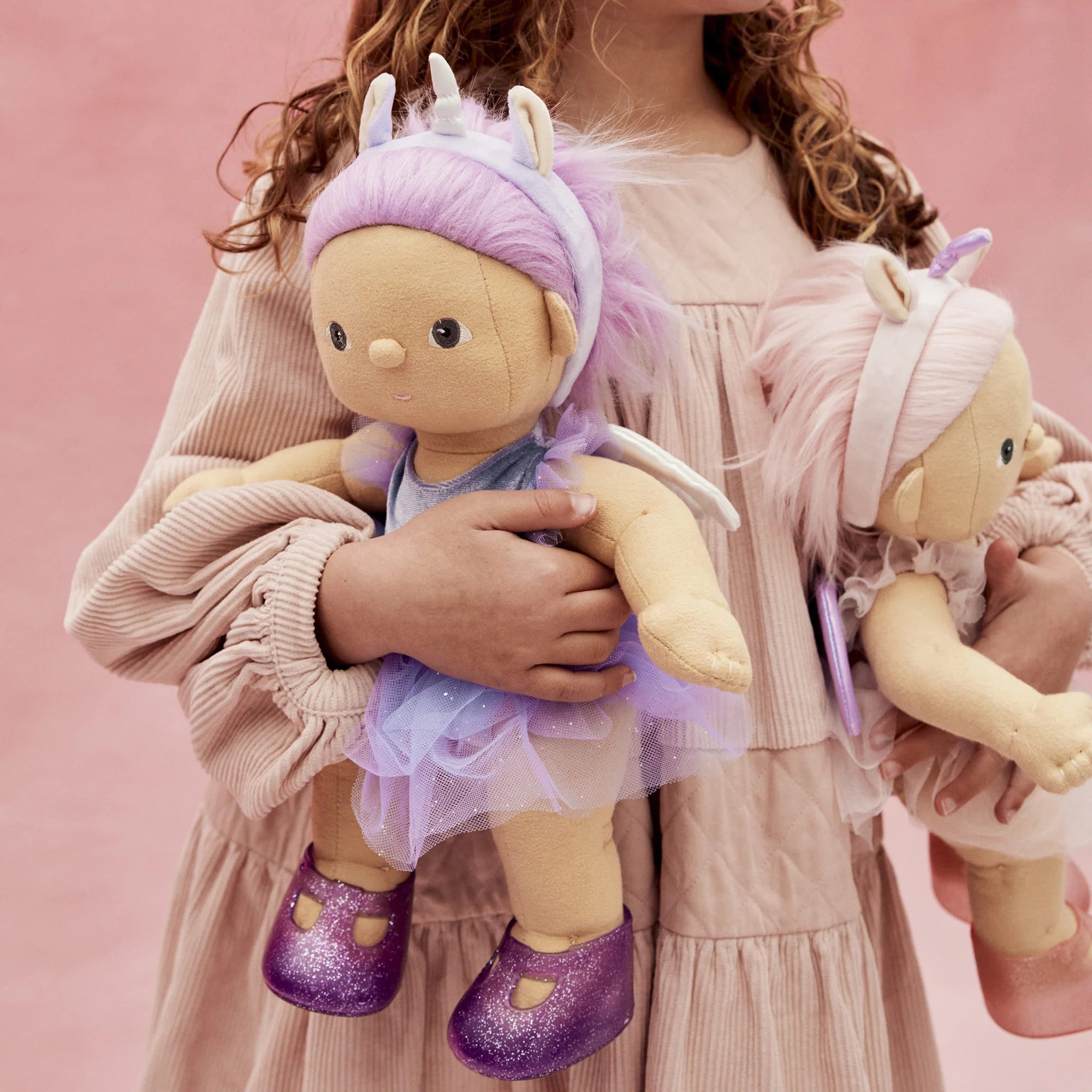 dream_dinkum_doll_violet_lifestyle_4_2000x_1.webp