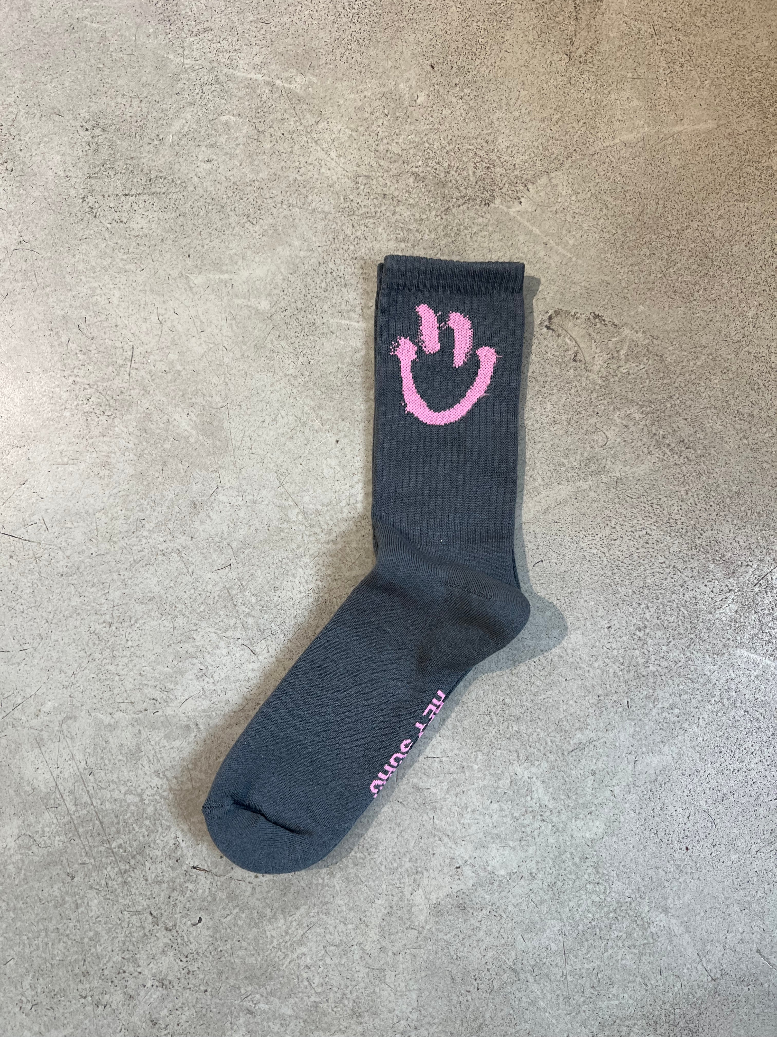 heysoho-socks-antracit-smile.jpg