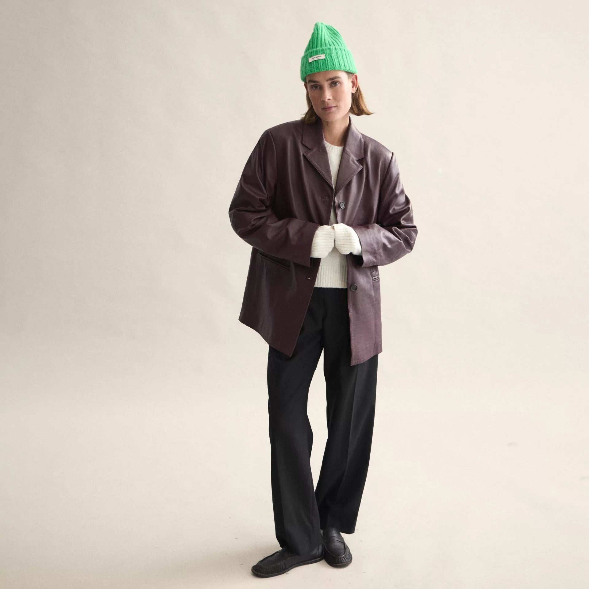 le bonnet logo neon green