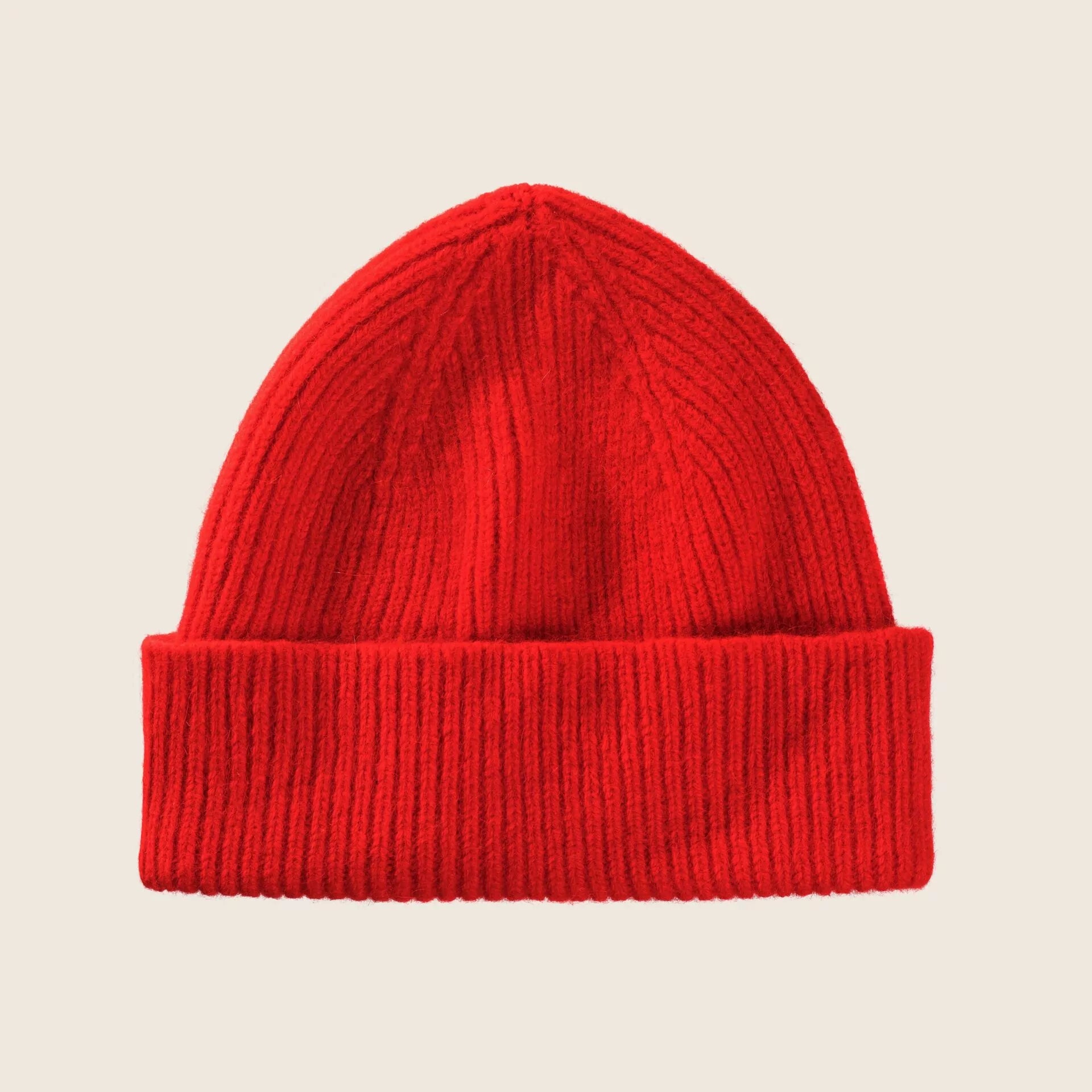 le-bonnet-beanie-bea-005-crimson-packshot-1920x1920.webp