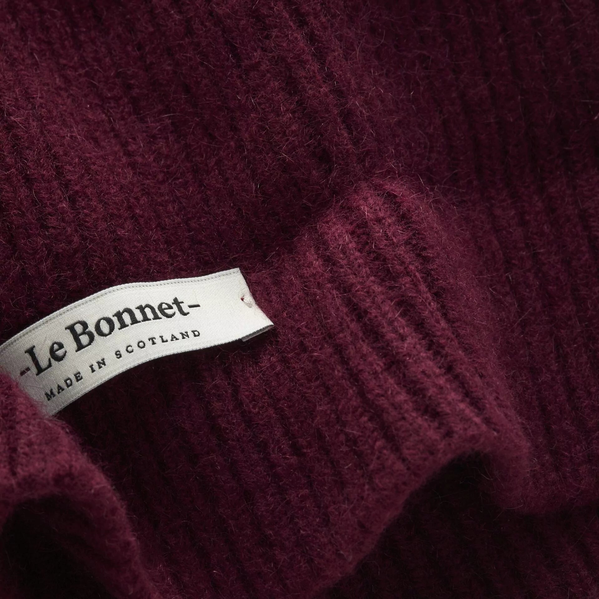 le-bonnet-beanie-bea-18-wine-detail-1920x1920.webp