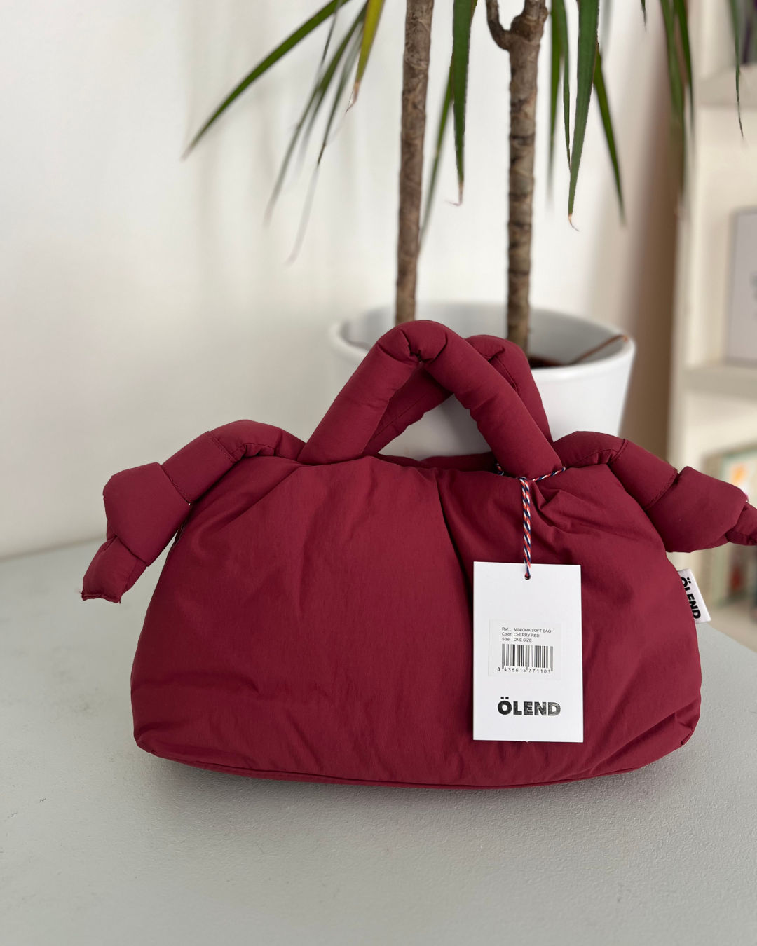 olend_cherry_ona_mini_1.png