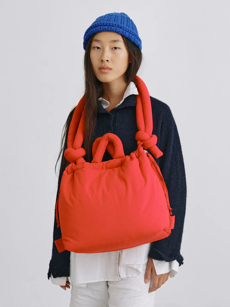 olend_ona_soft_bag_red02.webp