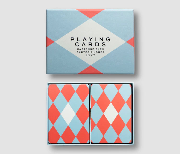 printworks_play_games_playing_cards_2_83b01976-3ce1-493e-b61c-b1bd3e2a2338.webp