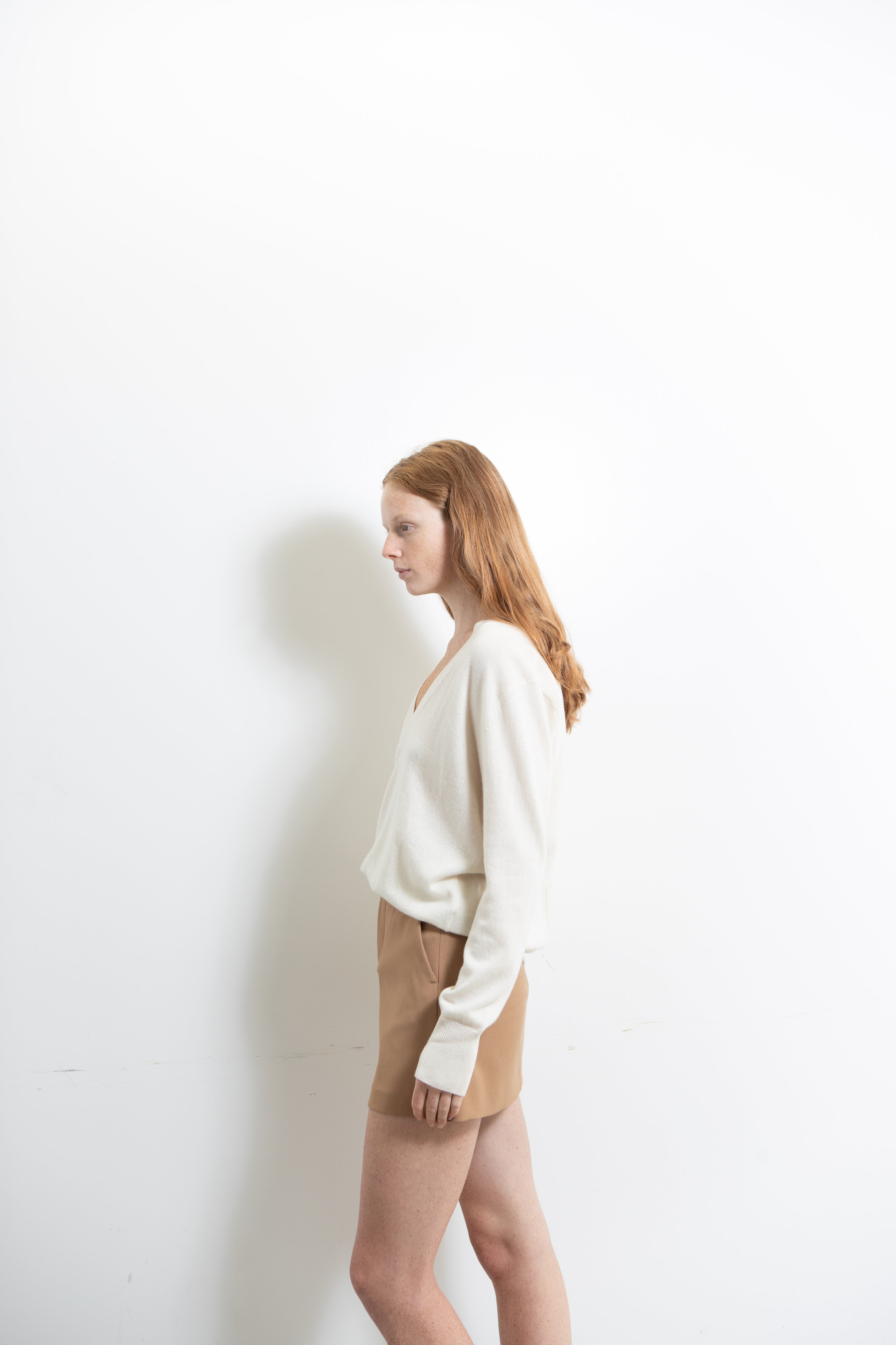 svetr z kašmíru oversized V-neck Ivory