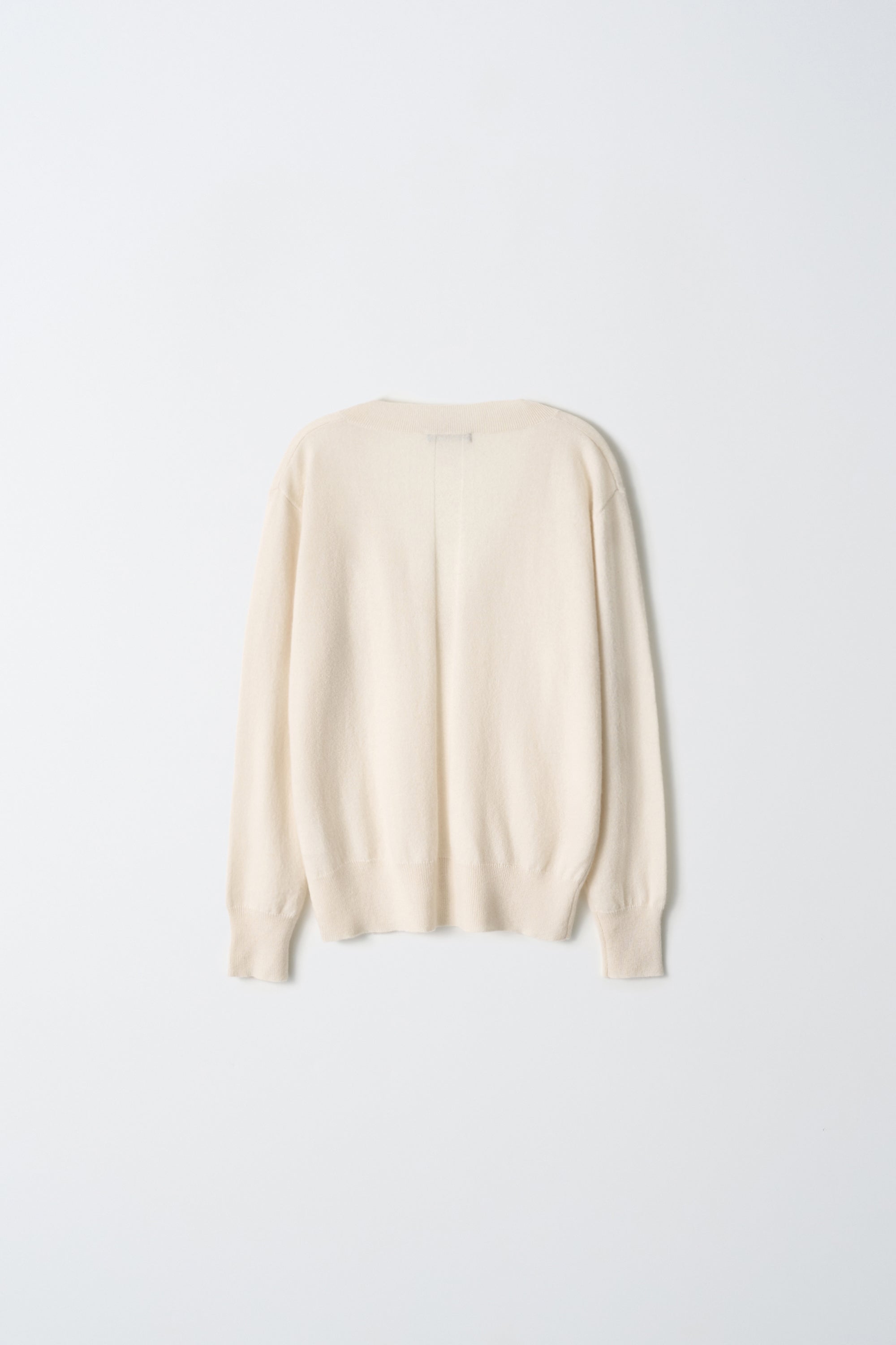 svetr z kašmíru oversized V-neck Ivory