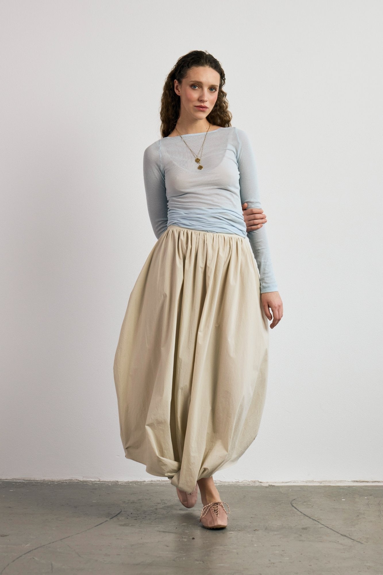 Fina drapped skirt soft sand