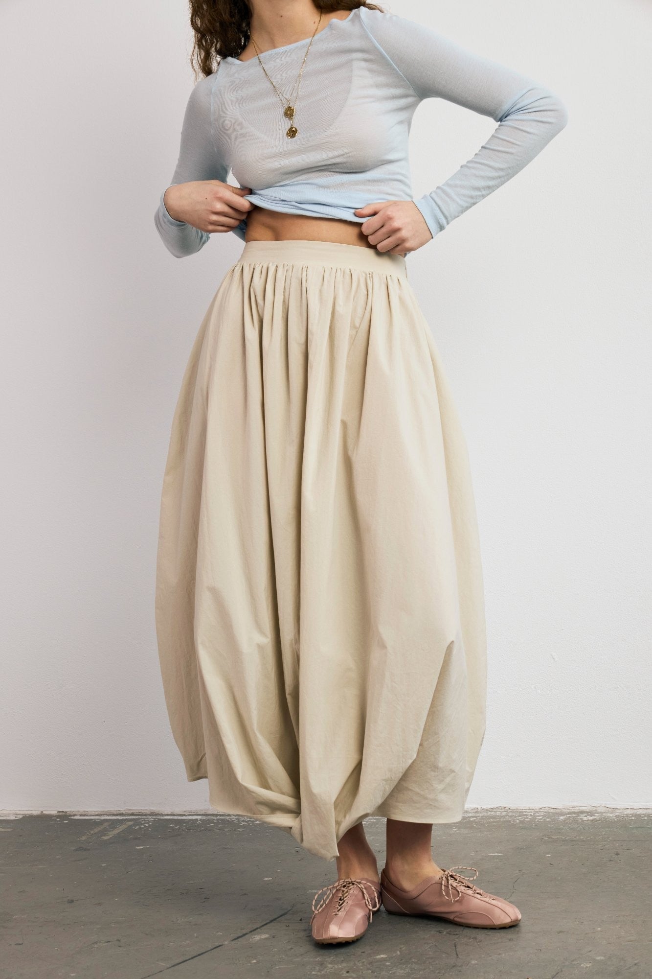 Fina drapped skirt soft sand