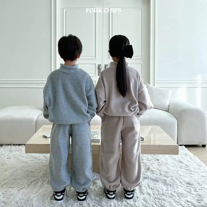 Fork-Chips-Korean-Children-Fashion-Brand-discoveringself-4485310CD-large12_jpg_4c6dc496-ffe6-4d0a-8ac9-a47d459890c1.webp