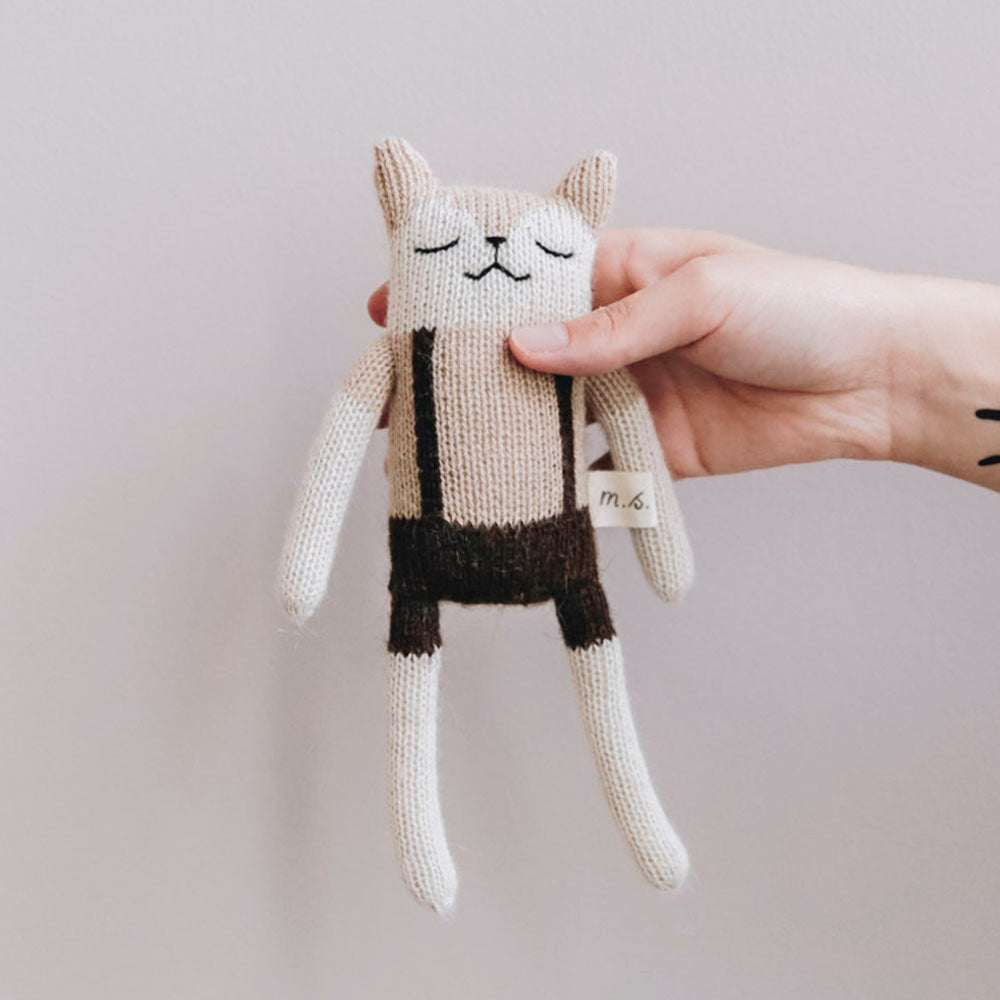 fawn_overalls_soft_toy_doudou_faon_carre.jpg