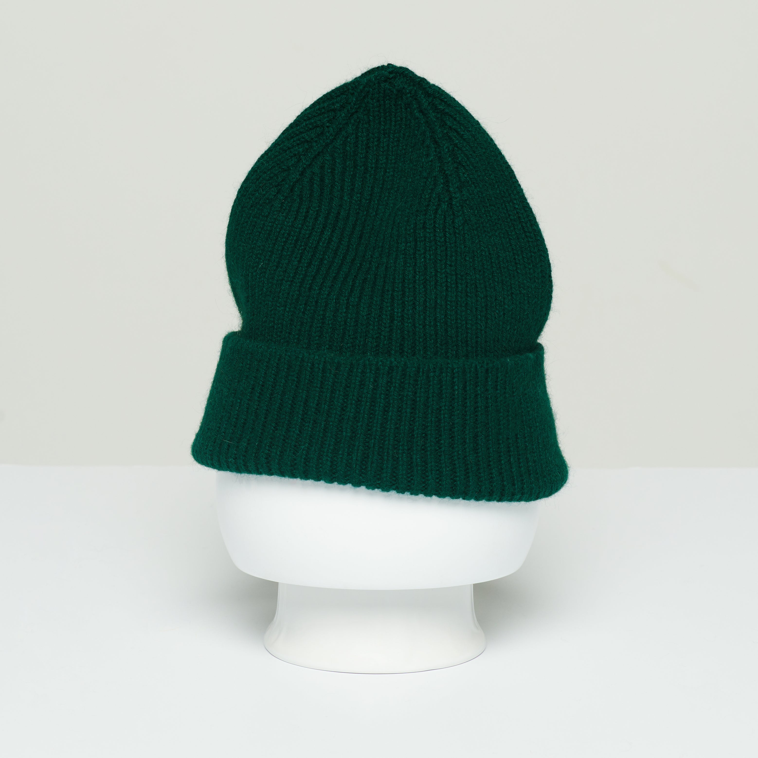 le_bonnet_stills2685bea-0022_3fb4209d-b55f-4496-aacb-995a44610906.jpg
